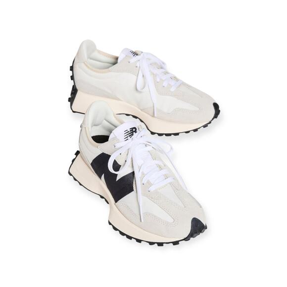 New Balance Classics  327 Retro Style Sneakers Size Women’s 9 - Picture 1 of 8